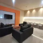 Autumn Living Hotel