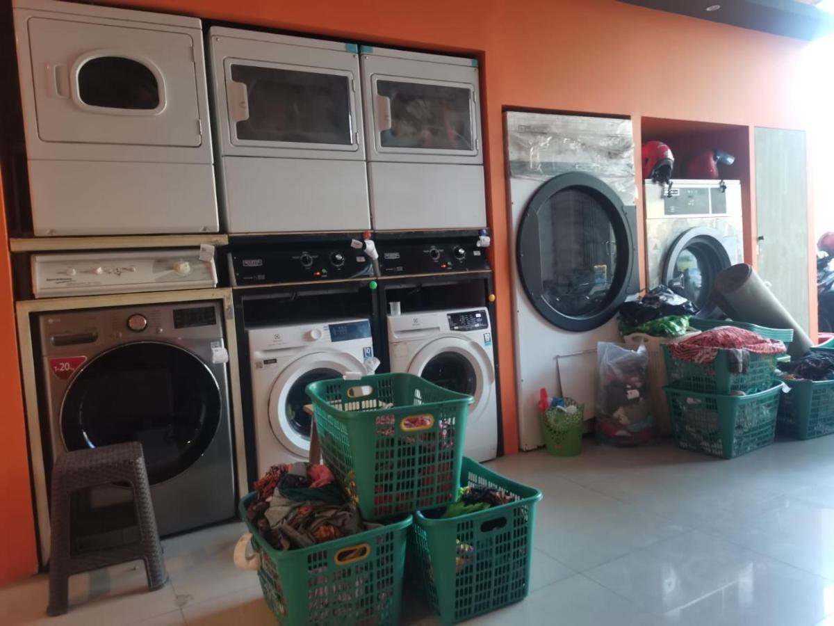 Hotel kapsul Autumn Living Surabaya